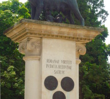 Statuia_Lupoaicei_din_Satu_Mare