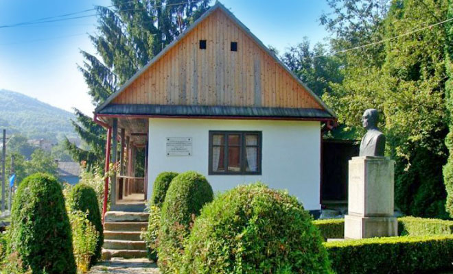 Casa Memoriala Liviu Rebreanu din comuna Liviu Rebreanu - cazare info