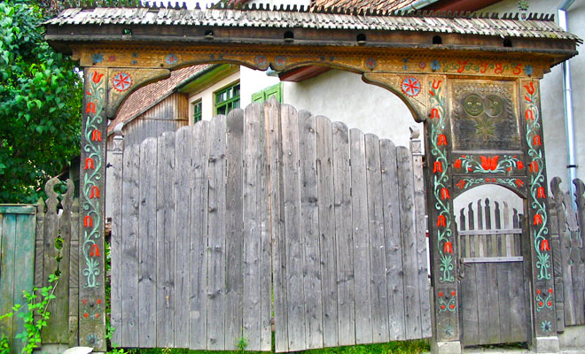 Portile Secuiesti din comuna Bradesti judetul Harghita - wikipedia